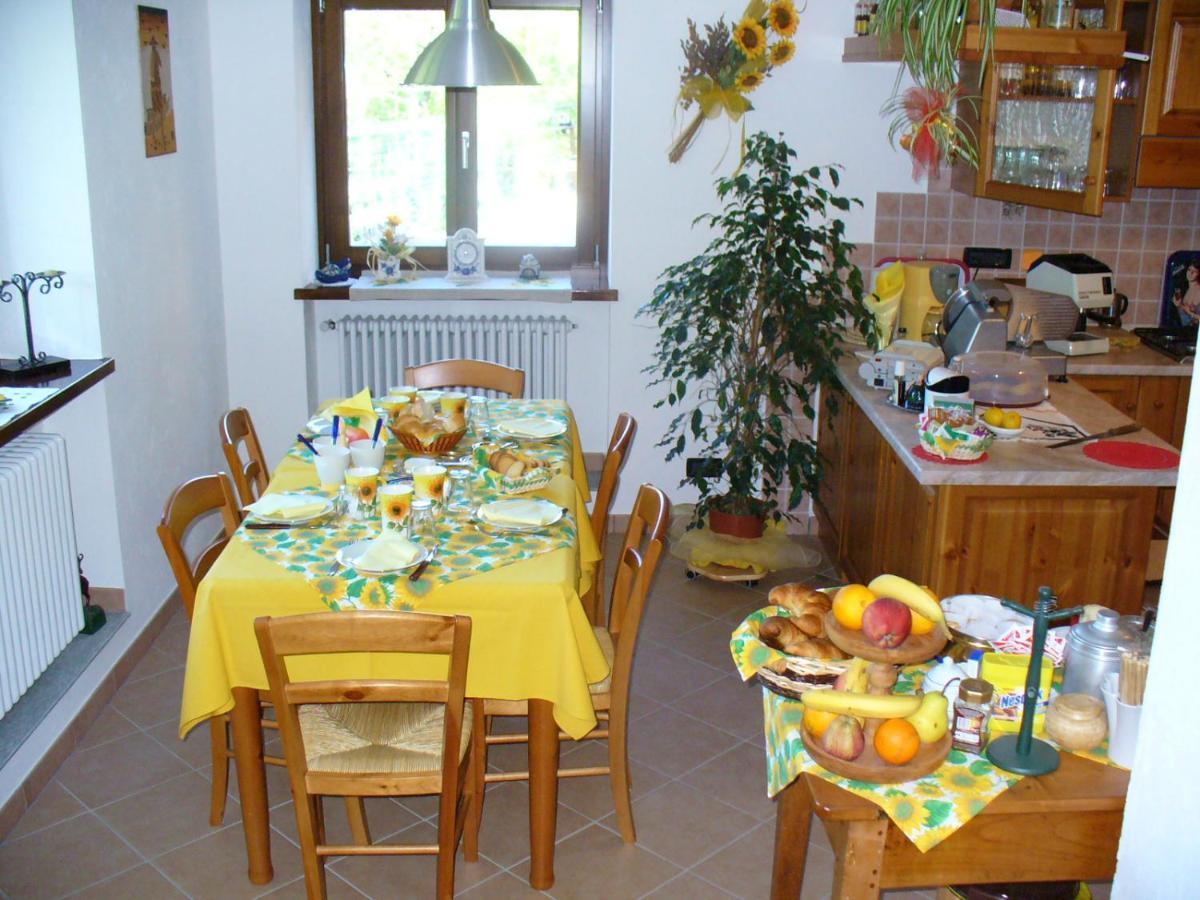 לינה וארוחת בוקר Perrero Il Girasole מראה חיצוני תמונה